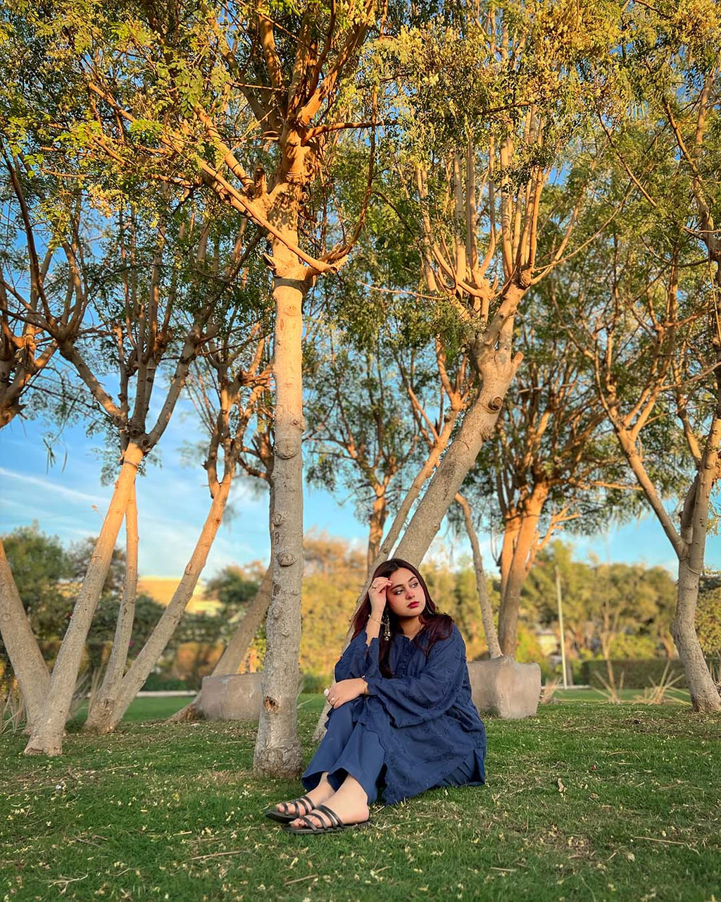 NAYAAB 2 PC EMBROIDERED - STITCHED