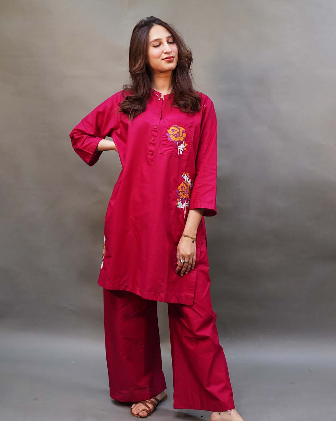 GULAB 2PC EMBROIDERED - STITCHED