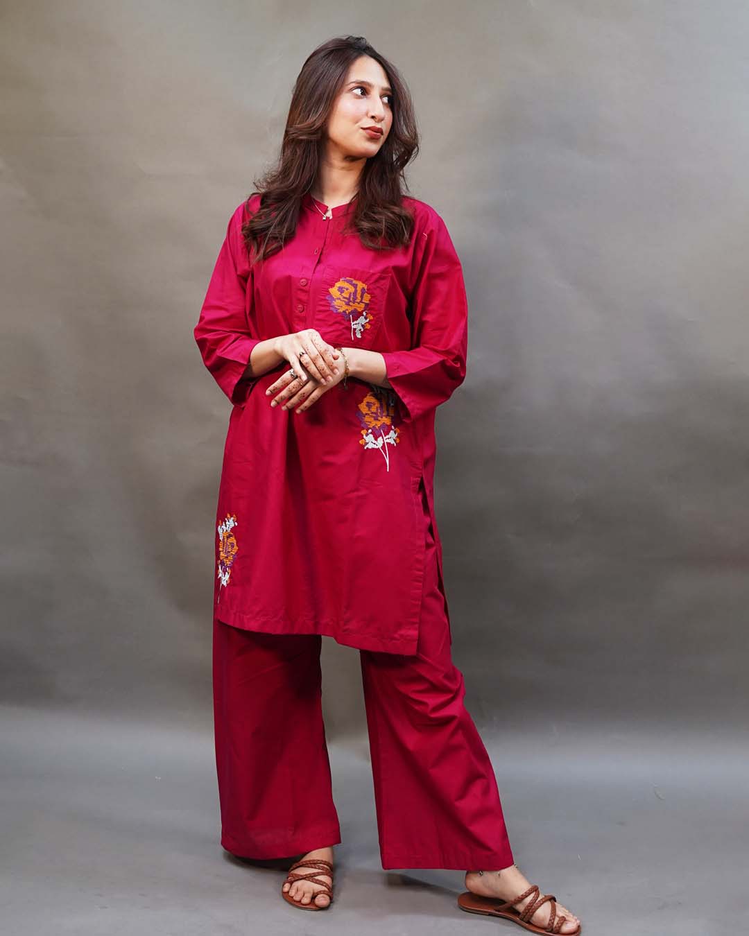 GULAB 2PC EMBROIDERED - STITCHED