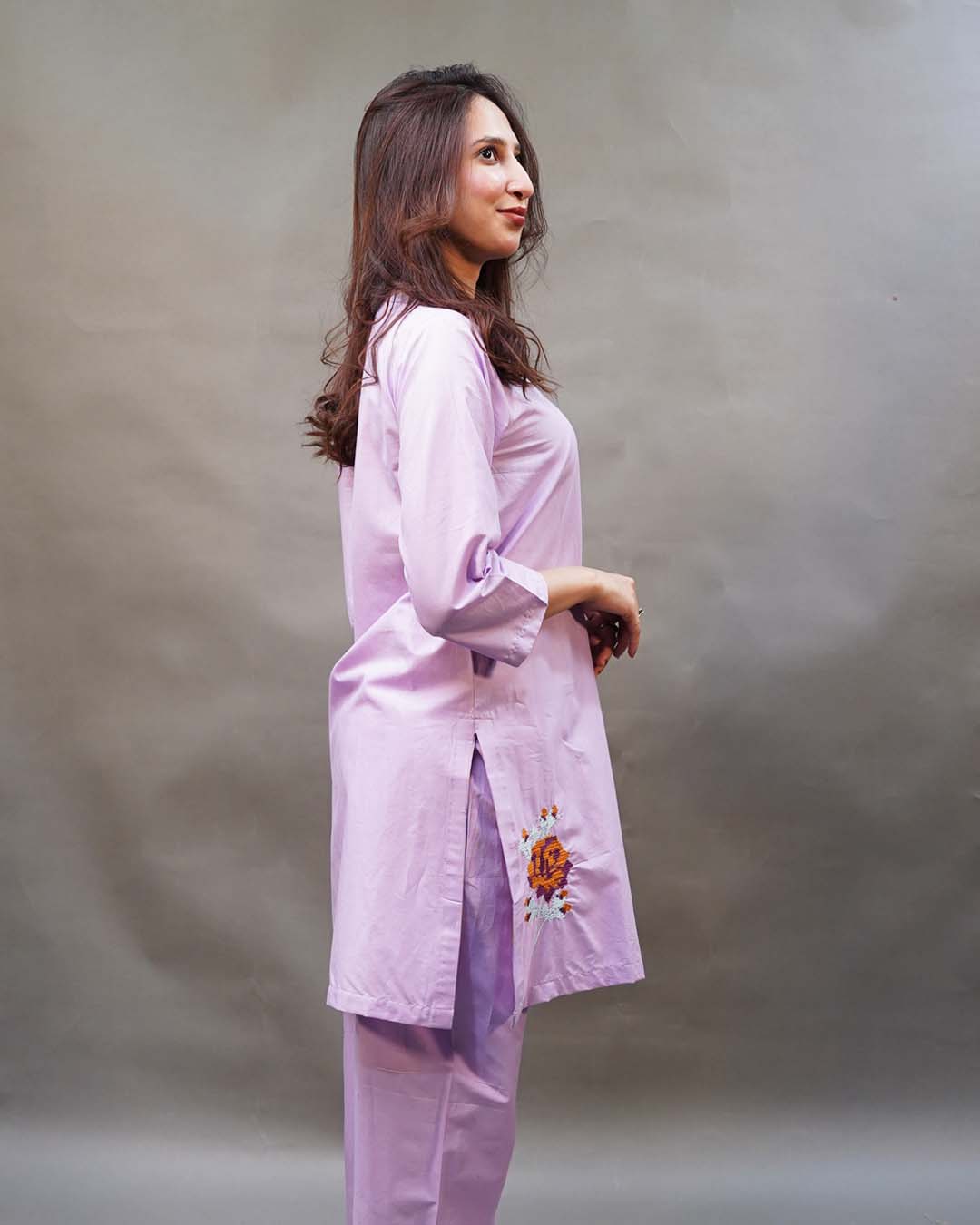 GULAB 2PC EMBROIDERED - STITCHED