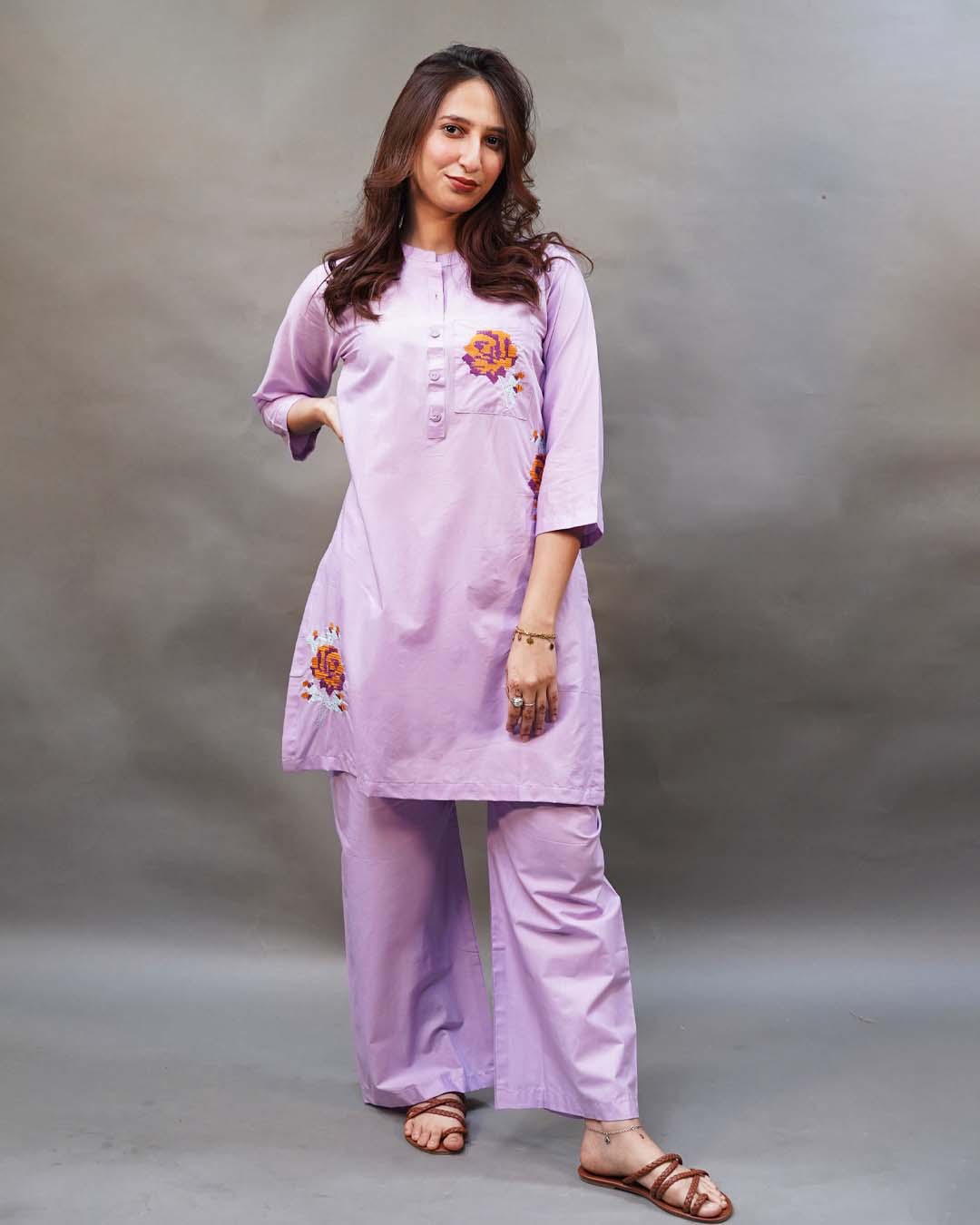 GULAB 2PC EMBROIDERED - STITCHED